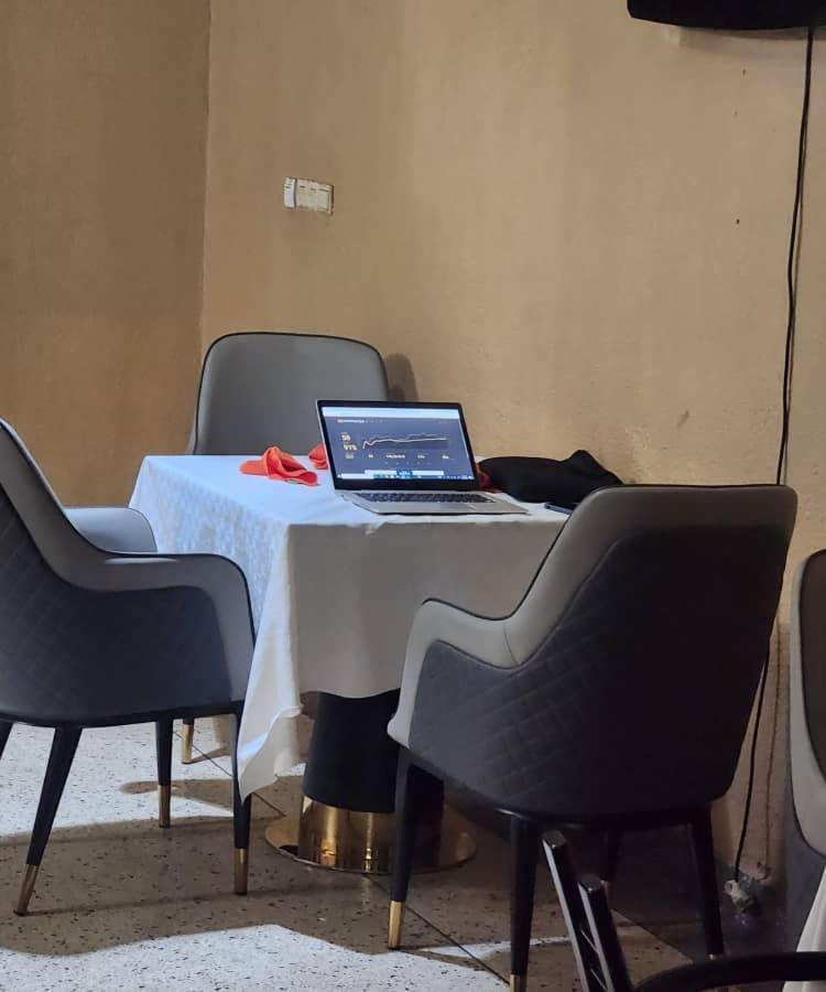Heartland Hotel Кигали Екстериор снимка