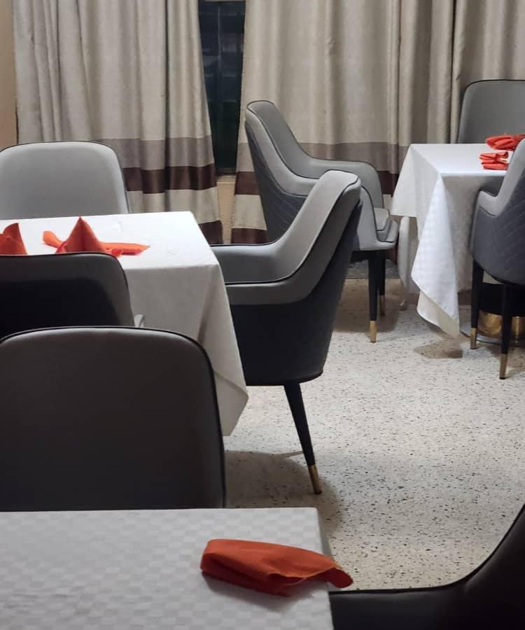Heartland Hotel Кигали Екстериор снимка